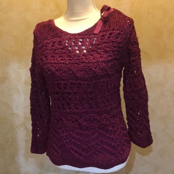 Magenta Acorn Sweater w/ matching Tank Top! - Picture 4 of 9